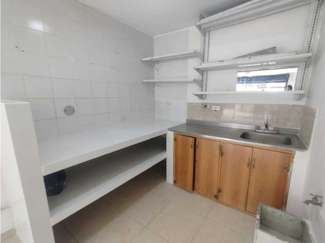 Apartamento en arriendo en Guayaquil, Medellín, 40 m² · foto 2 de 9