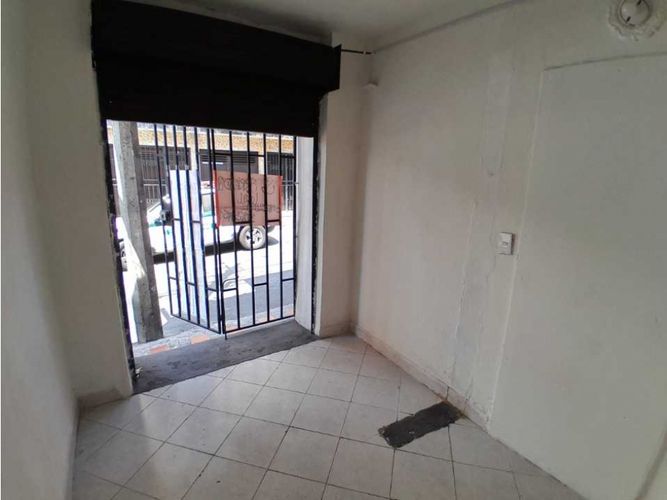 Local en arriendo en Buenos Aires, Medellín, 15 m² · foto 4 de 6