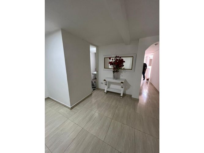 Edificio en venta en Santa Mónica, Medellín, 207 m² · foto 24 de 24