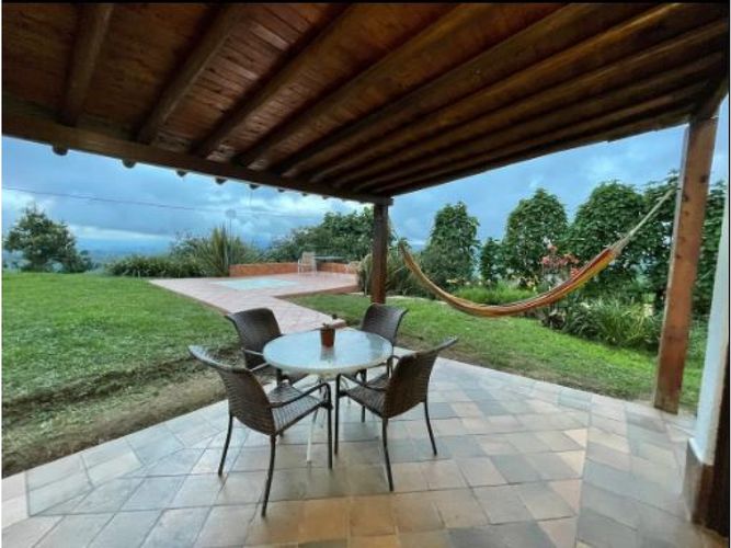 Casa de 5 alcobas en venta en La Primavera, Marinilla, 160 m² · foto 5 de 24