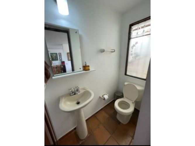 Casa de 5 alcobas en venta en La Primavera, Marinilla, 160 m² · foto 7 de 24