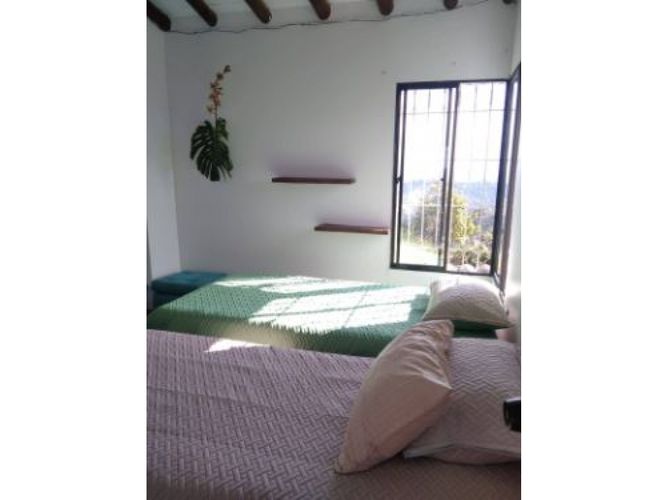 Casa de 5 alcobas en venta en La Primavera, Marinilla, 160 m² · foto 23 de 24