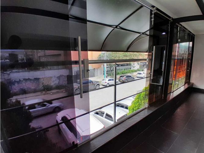 Local en arriendo en San Diego, Medellín, 37 m² · foto 6 de 11