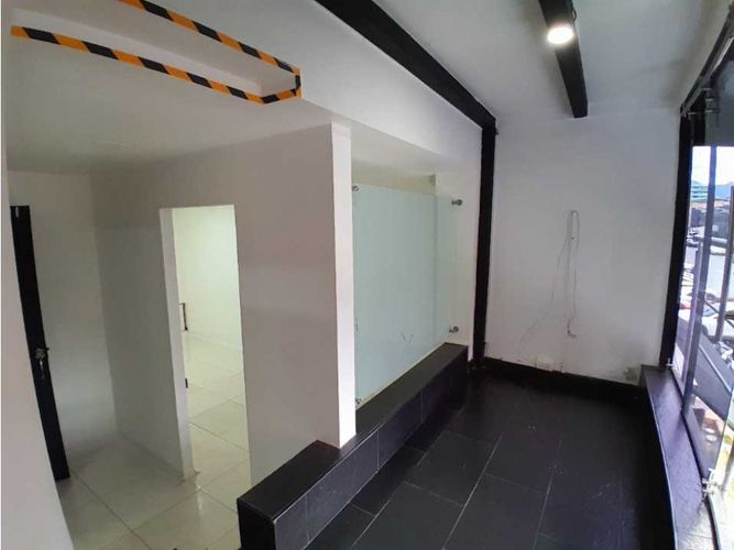 Local en arriendo en San Diego, Medellín, 37 m² · foto 9 de 11