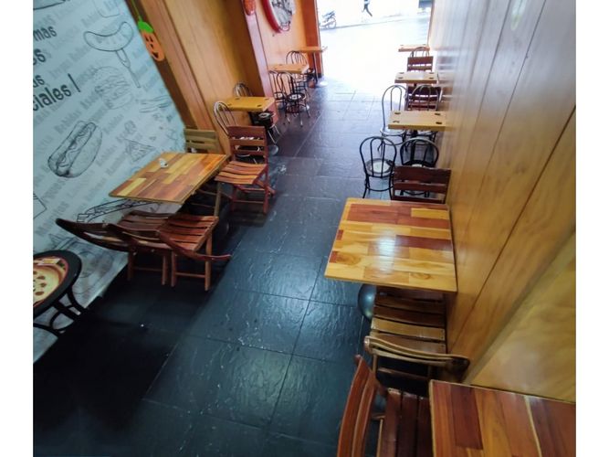 Edificio en venta en Jesus Nazareno, Medellín, 560 m² · foto 2 de 19
