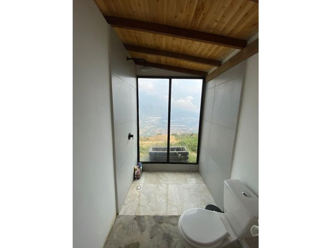 Casa de 2 alcobas en venta en Cristo Rey, Copacabana, 65 m² · foto 5 de 18