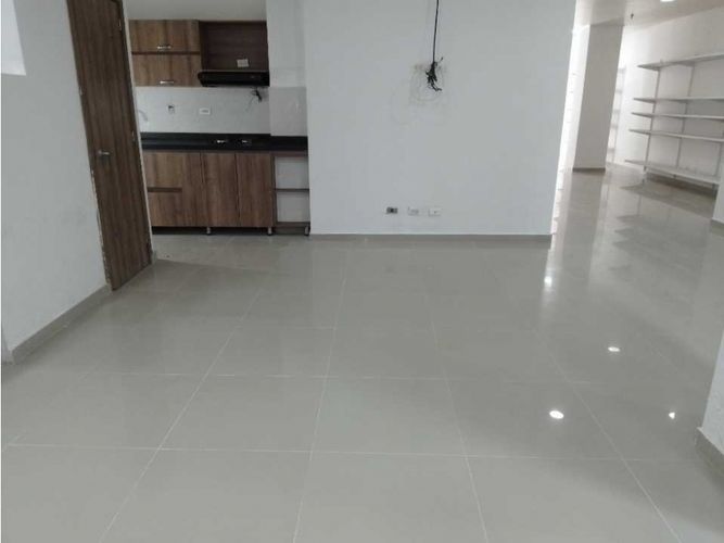 Local en arriendo en Bombona No.1, Medellín, 154 m² · foto 3 de 20