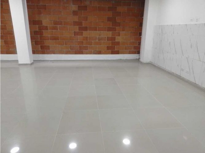 Local en arriendo en Bombona No.1, Medellín, 154 m² · foto 4 de 20