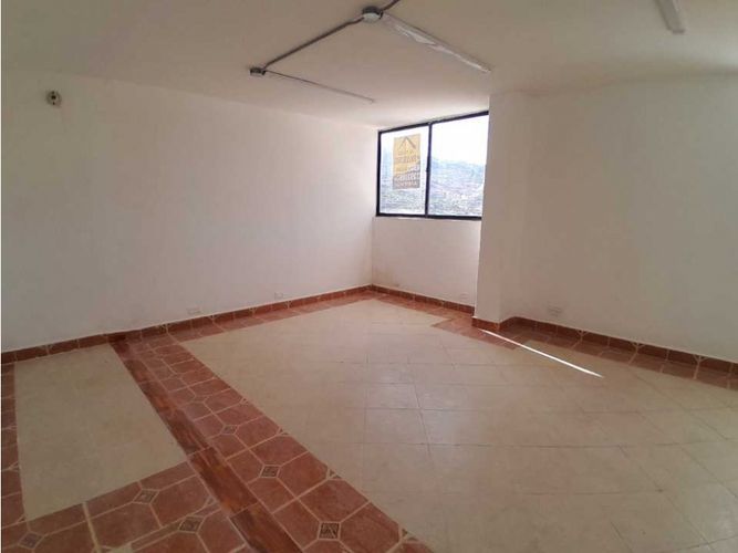 Local en arriendo en Estación Villa, Medellín, 85 m² · foto 9 de 12
