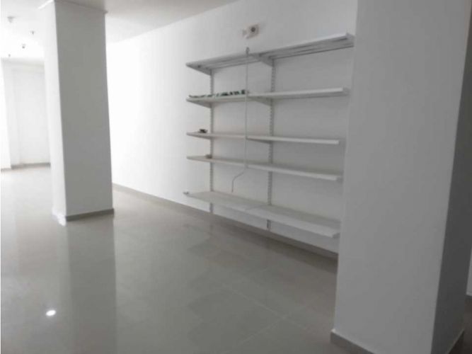 Local en arriendo en Bombona No.1, Medellín, 154 m² · foto 12 de 20
