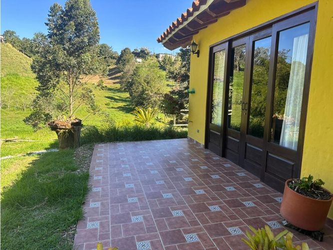 Finca en venta en El Porvenir, Rionegro, 350 m² · foto 2 de 24
