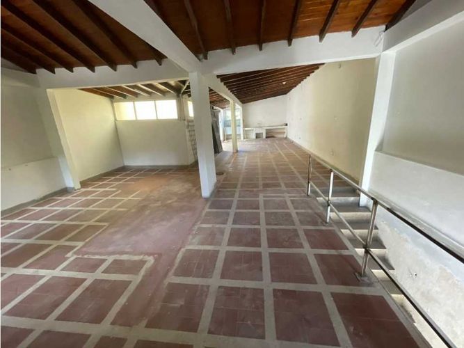 Local en arriendo en El Salvador, Medellín, 100 m² · foto 4 de 7