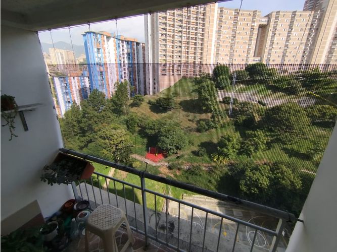 Apartamento de 3 alcobas en venta en Colasania, Medellín, 50 m² · foto 20 de 24