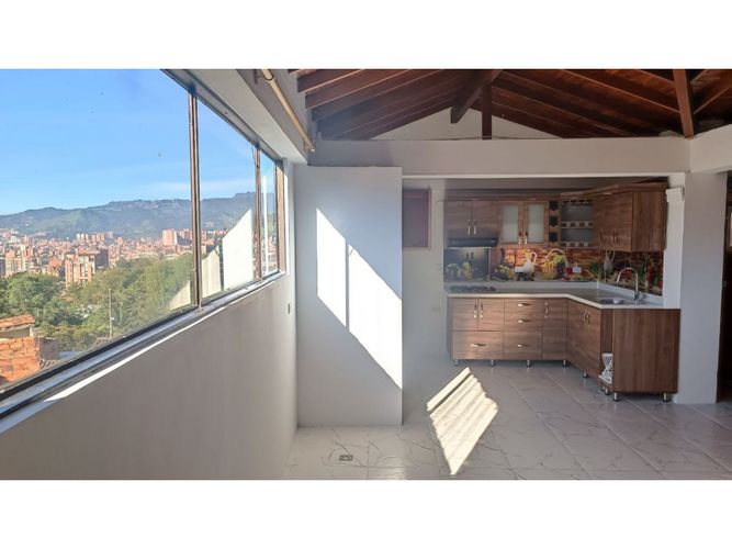 Casa de 3 alcobas en venta en Urbanizacion Manesa, Medellín, 134 m² · foto 17 de 22