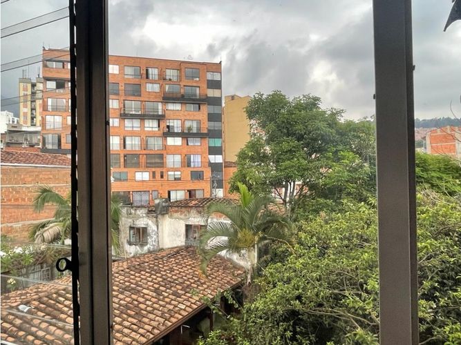 Apartaestudio en venta en La Candelaria, Medellín, 130 m² · foto 13 de 24