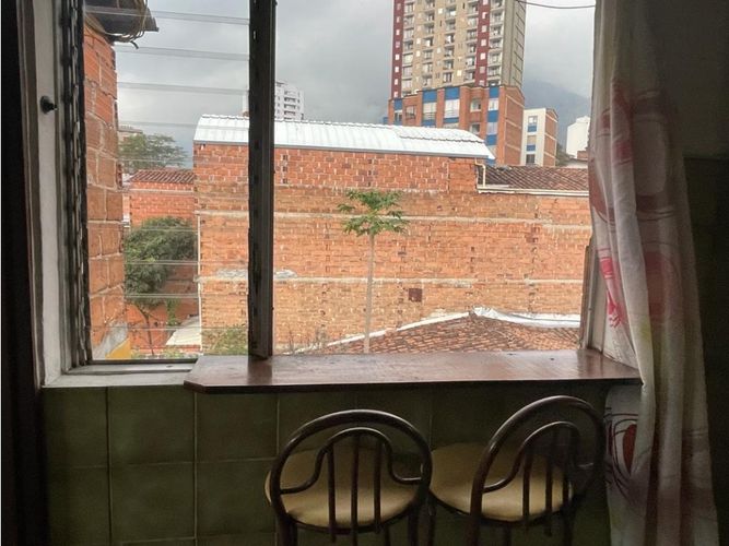 Apartaestudio en venta en La Candelaria, Medellín, 130 m² · foto 14 de 24