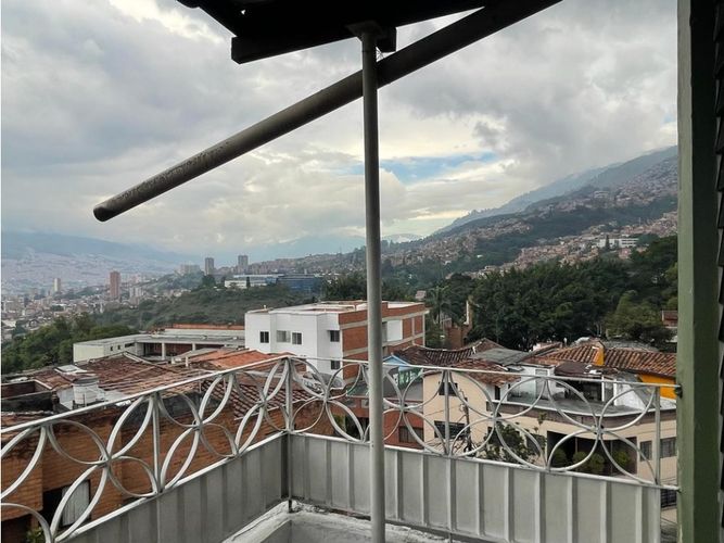 Apartaestudio en venta en La Candelaria, Medellín, 130 m² · foto 15 de 24