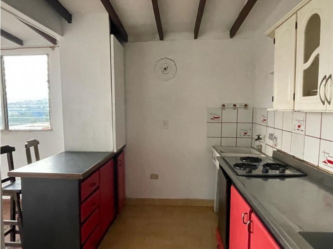 Apartaestudio en venta en La Candelaria, Medellín, 130 m² · foto 17 de 24