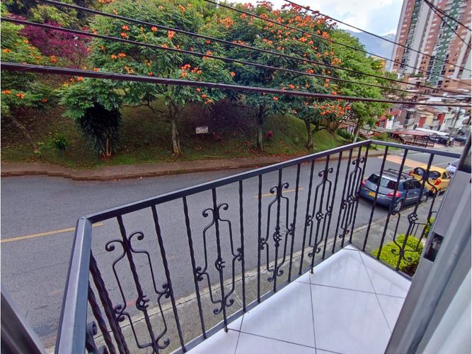 Casa de 5 alcobas en venta en Perez, Bello, 97 m² · foto 13 de 24