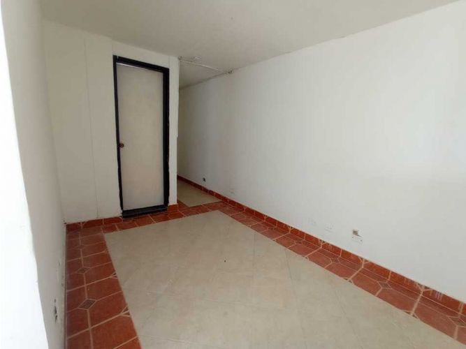 Local en arriendo en Estación Villa, Medellín, 190 m² · foto 6 de 19