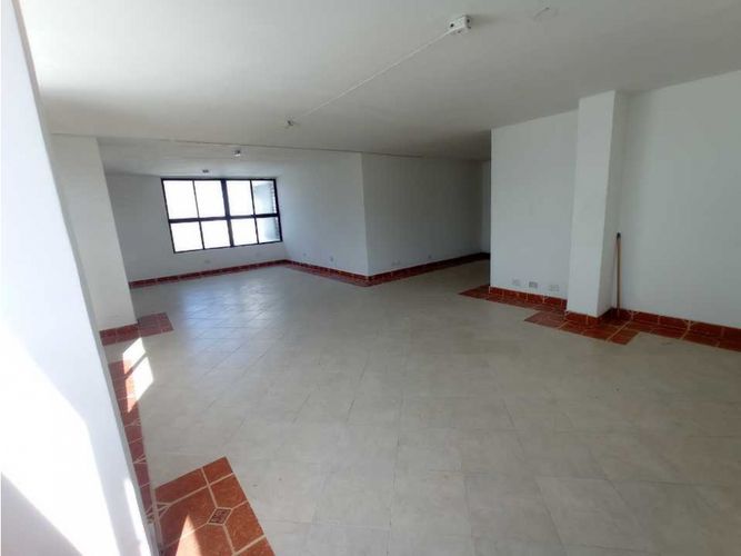 Local en arriendo en Estación Villa, Medellín, 190 m² · foto 13 de 19