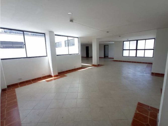 Local en arriendo en Estación Villa, Medellín, 190 m² · foto 14 de 19