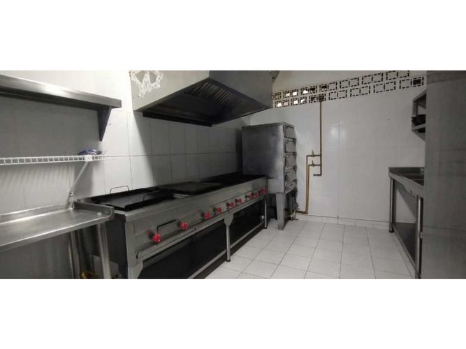 Local en arriendo en Las Acacias, Medellín, 185 m² · foto 11 de 24