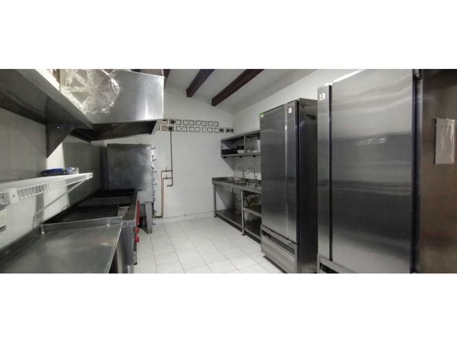 Local en arriendo en Las Acacias, Medellín, 185 m² · foto 12 de 24