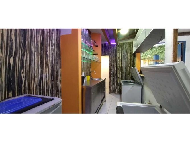 Local en arriendo en Las Acacias, Medellín, 185 m² · foto 13 de 24