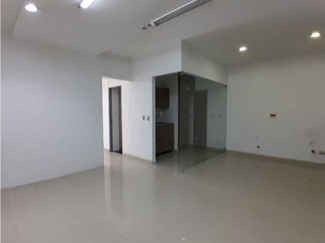 Local en arriendo en San Diego, Medellín, 79 m² · foto 8 de 14