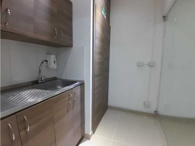 Local en arriendo en San Diego, Medellín, 79 m² · foto 12 de 14