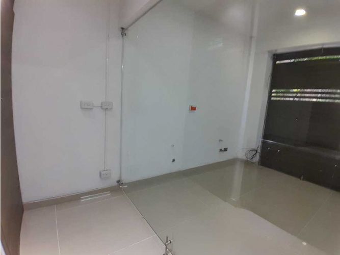 Local en arriendo en San Diego, Medellín, 79 m² · foto 13 de 14