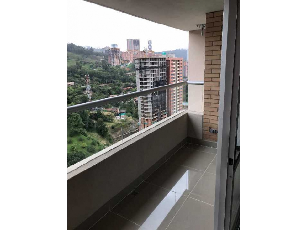 3BR Apartment in Maria Auxiliadora (80 m²) - 2