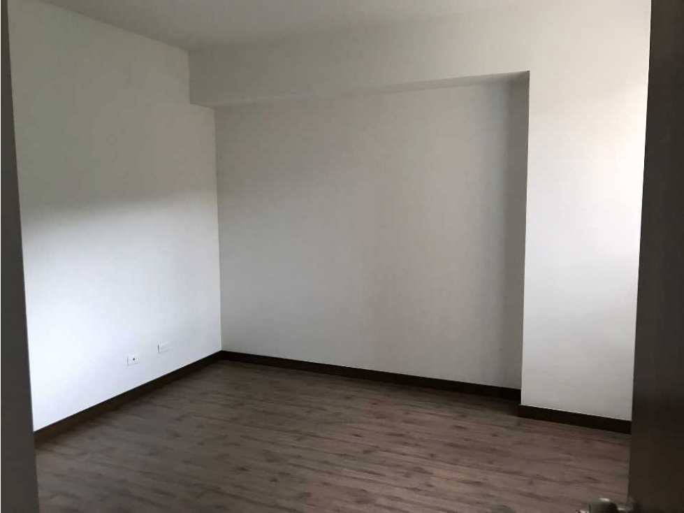 3BR Apartment in Maria Auxiliadora (80 m²) - 4