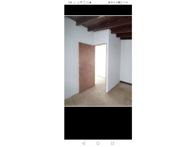 Casa de 7 alcobas en venta en Laureles, Medellín, 270 m² · foto 3 de 22