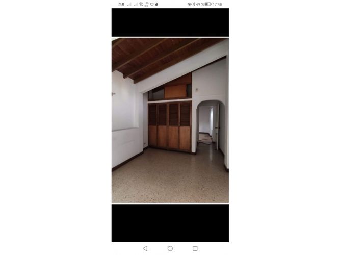 Casa de 7 alcobas en venta en Laureles, Medellín, 270 m² · foto 14 de 22