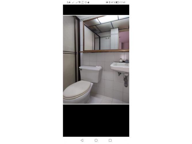 Casa de 7 alcobas en venta en Laureles, Medellín, 270 m² · foto 18 de 22