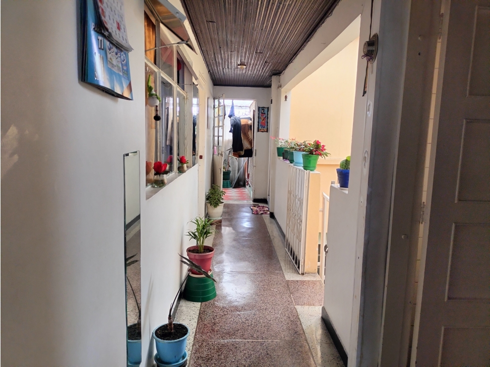 Casa en venta en Restrepo, Bogotá · foto 3 de 24