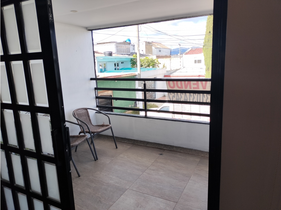 Casa en venta en Mandalay, Bogotá · foto 2 de 21