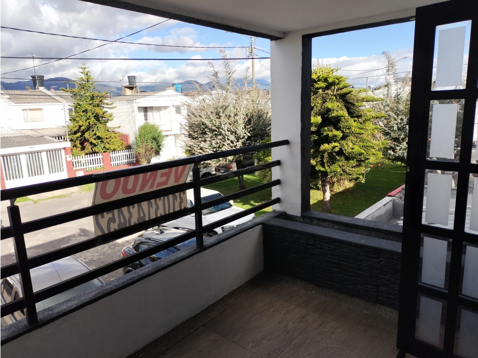 Casa en venta en Mandalay, Bogotá · foto 5 de 21
