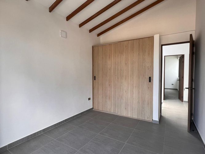 Casa de 3 alcobas en venta en La Ceja, 143 m² · foto 10 de 14