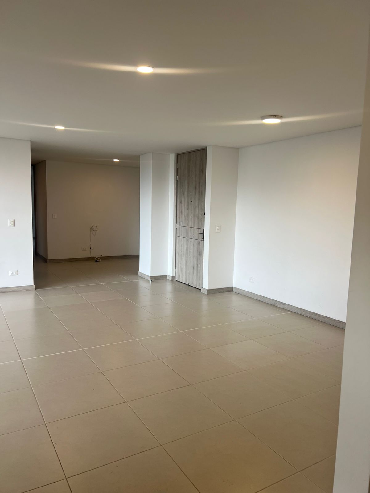 Apartamento en venta en Camino Verde, Envigado · foto 3 de 8