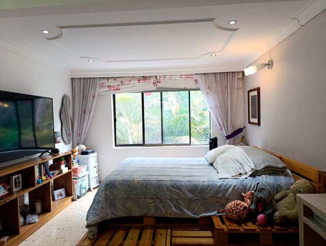 Casa de 3 alcobas en venta en El Poblado, Medellín, 240 m² · foto 4 de 14