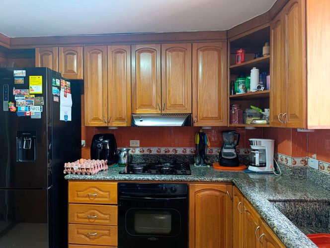 Casa de 3 alcobas en venta en El Poblado, Medellín, 240 m² · foto 5 de 14