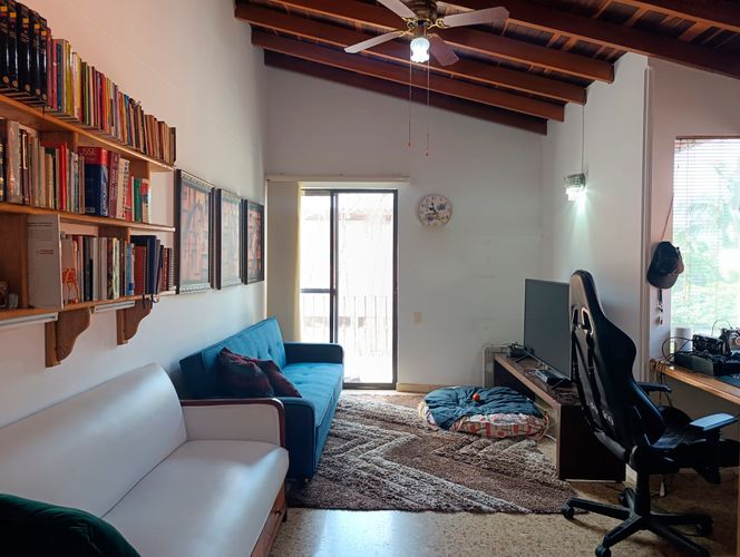 Casa de 3 alcobas en venta en El Poblado, Medellín, 240 m² · foto 7 de 14