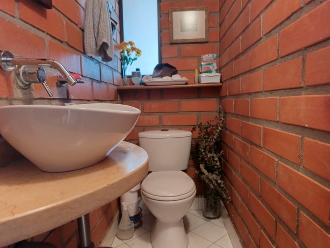 Casa de 3 alcobas en venta en El Poblado, Medellín, 240 m² · foto 14 de 14
