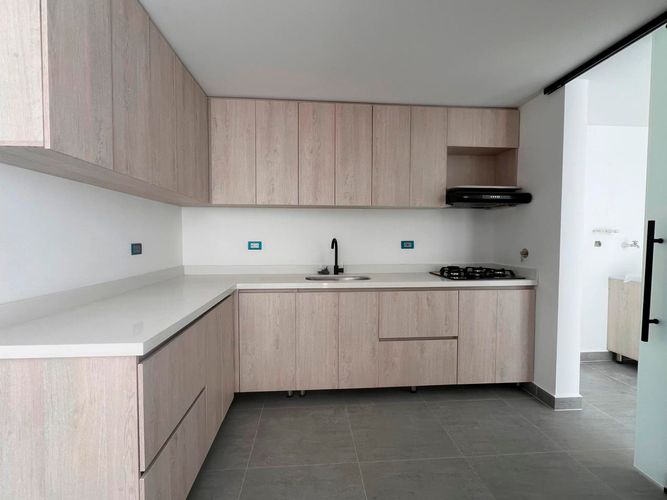 Casa de 3 alcobas en venta en La Ceja, 145 m² · foto 4 de 15