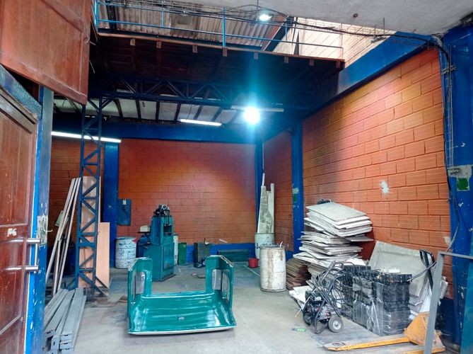 Bodega en arriendo en El Poblado, Medellín, 285 m² · foto 11 de 19