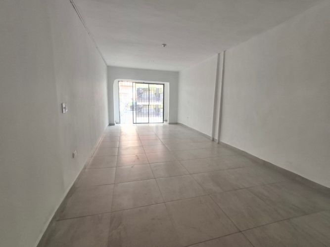 Local en arriendo en Las Acacias, Medellín, 60 m² · foto 3 de 15