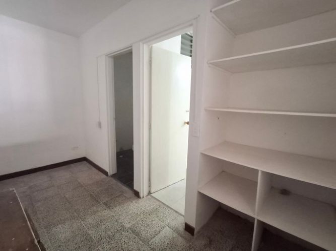 Local en arriendo en Las Acacias, Medellín, 60 m² · foto 14 de 15